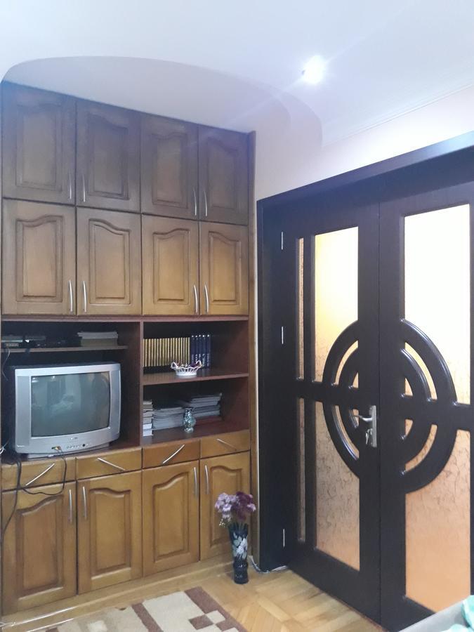 Madona'S House Apartment Batumi Exterior photo