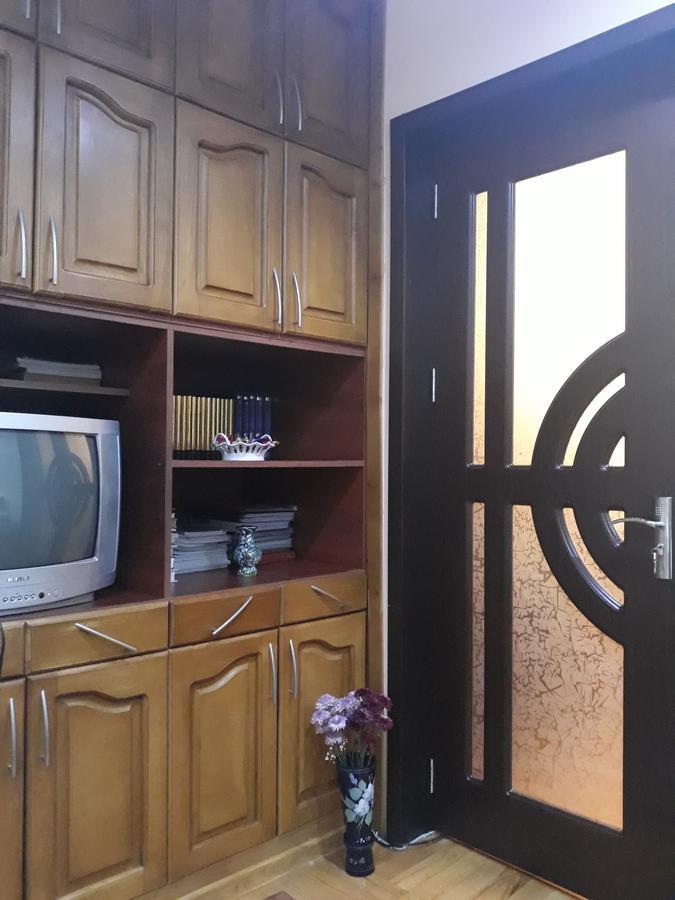Madona'S House Apartment Batumi Exterior photo