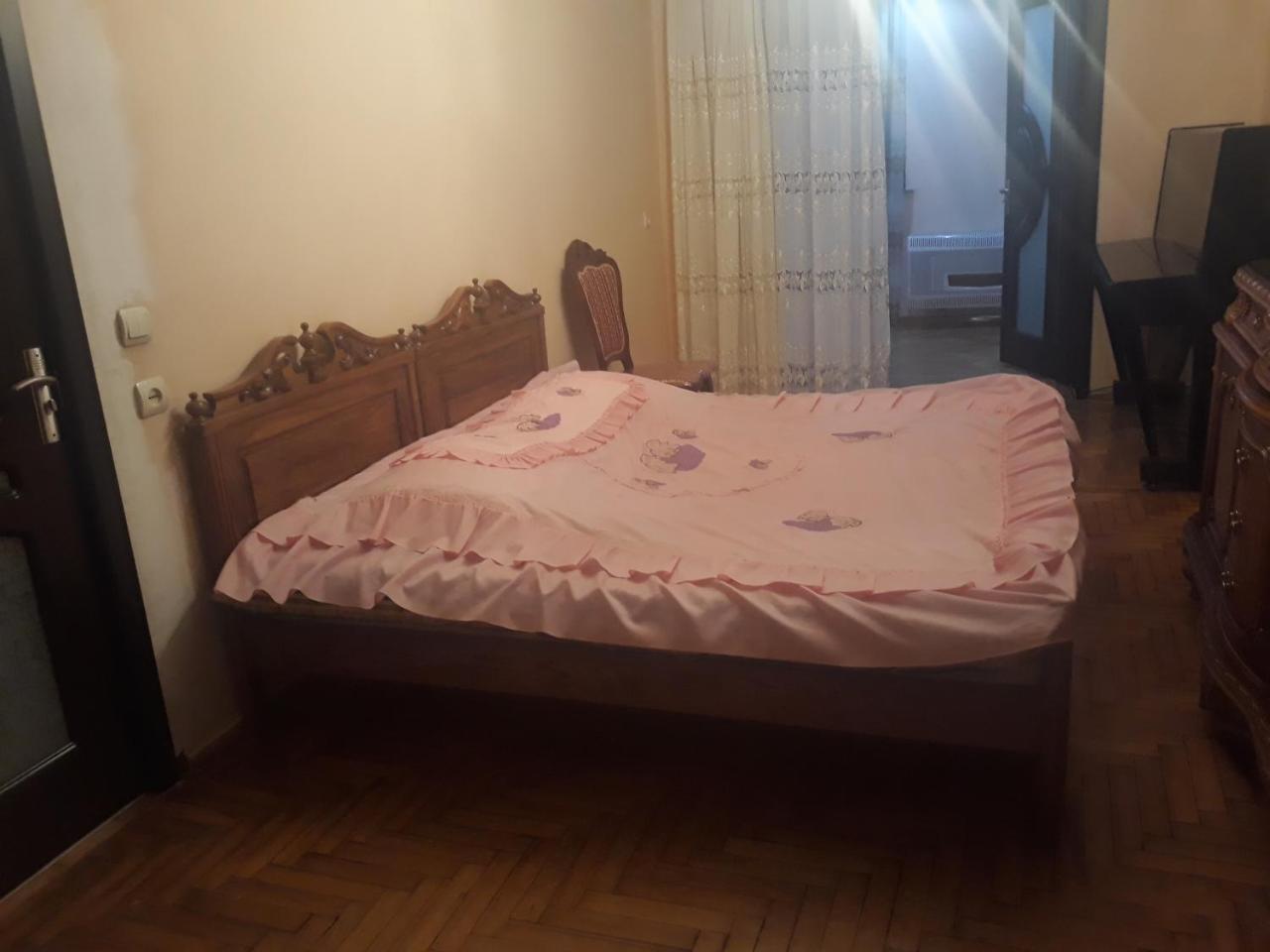 Madona'S House Apartment Batumi Exterior photo